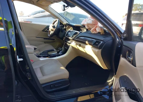 2017 Honda Accord Hybrid Ex-L z USA, uszkodzony, nr VIN JHMCR6F5XHC008429